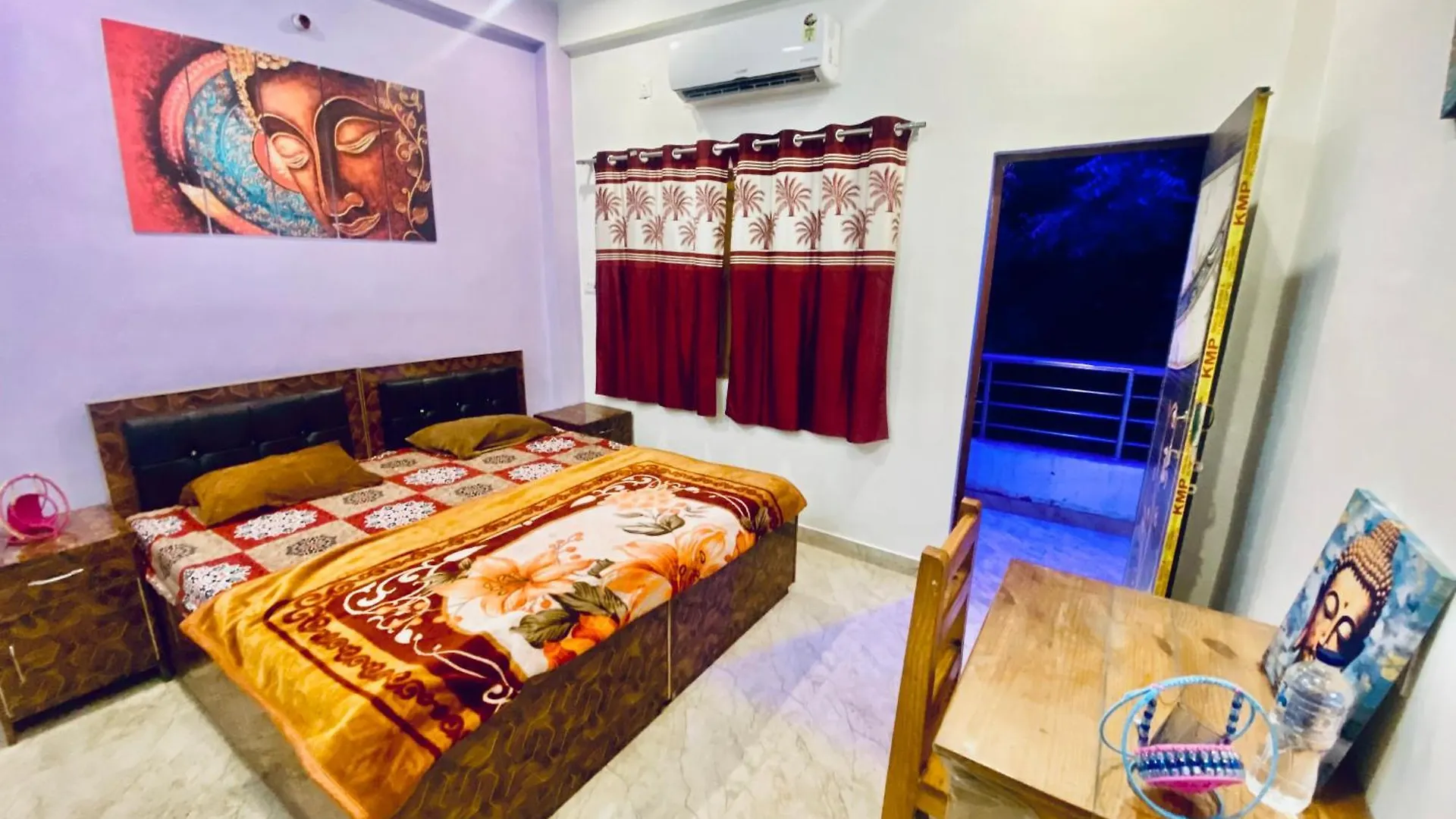 Govind Bhila Paying Guest House Varanasi
