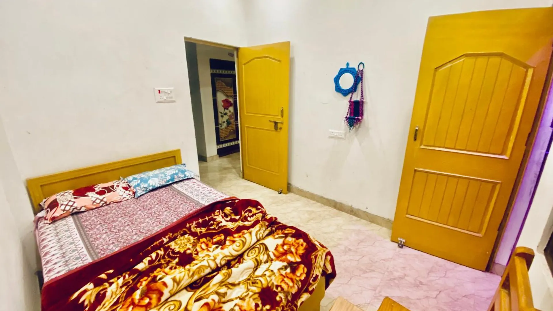 Govind Bhila Paying Guest House Βαρανάσι